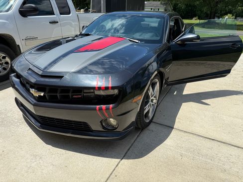 Used 2012 Chevrolet Camaro SS w/ 45th Anniversary Package image 5