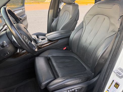 Used 2018 BMW X5 xDrive50i image 13