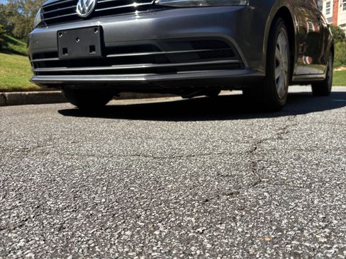 Used 2015 Volkswagen Jetta S image 5