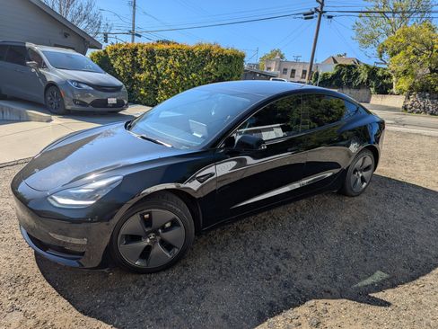 Used 2022 Tesla Model 3 Long Range image 4