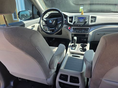 Used 2019 Honda Pilot LX image 19