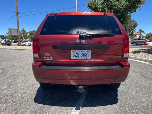 Used 2007 Jeep Grand Cherokee Laredo AWD/4WD image 8