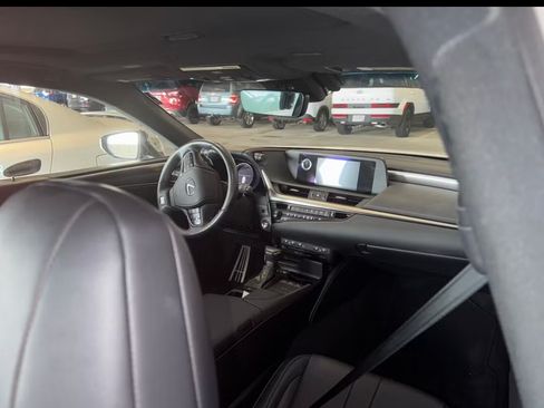 Used 2019 Lexus ES 350 F Sport image 16