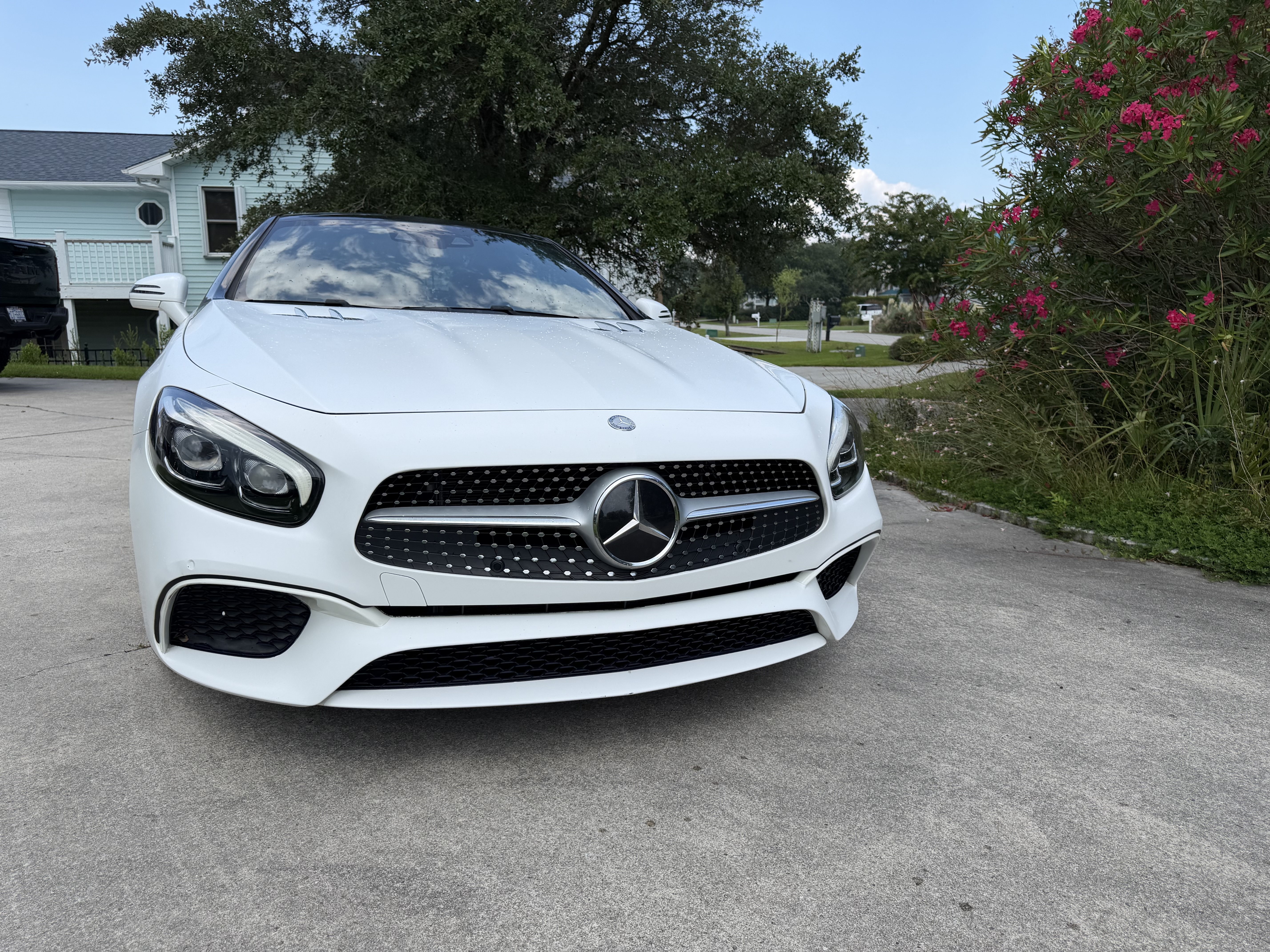 Used 2017 Mercedes-Benz SL 450 image 4