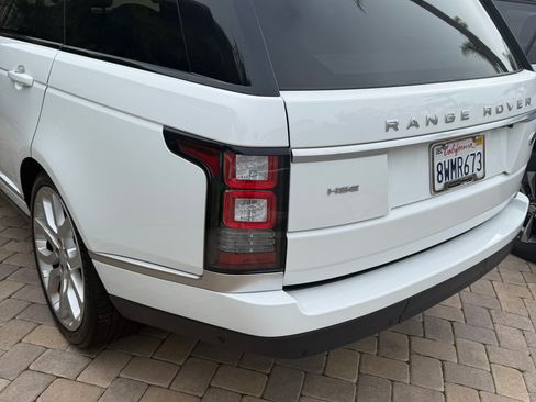 Used 2017 Land Rover Range Rover HSE image 6