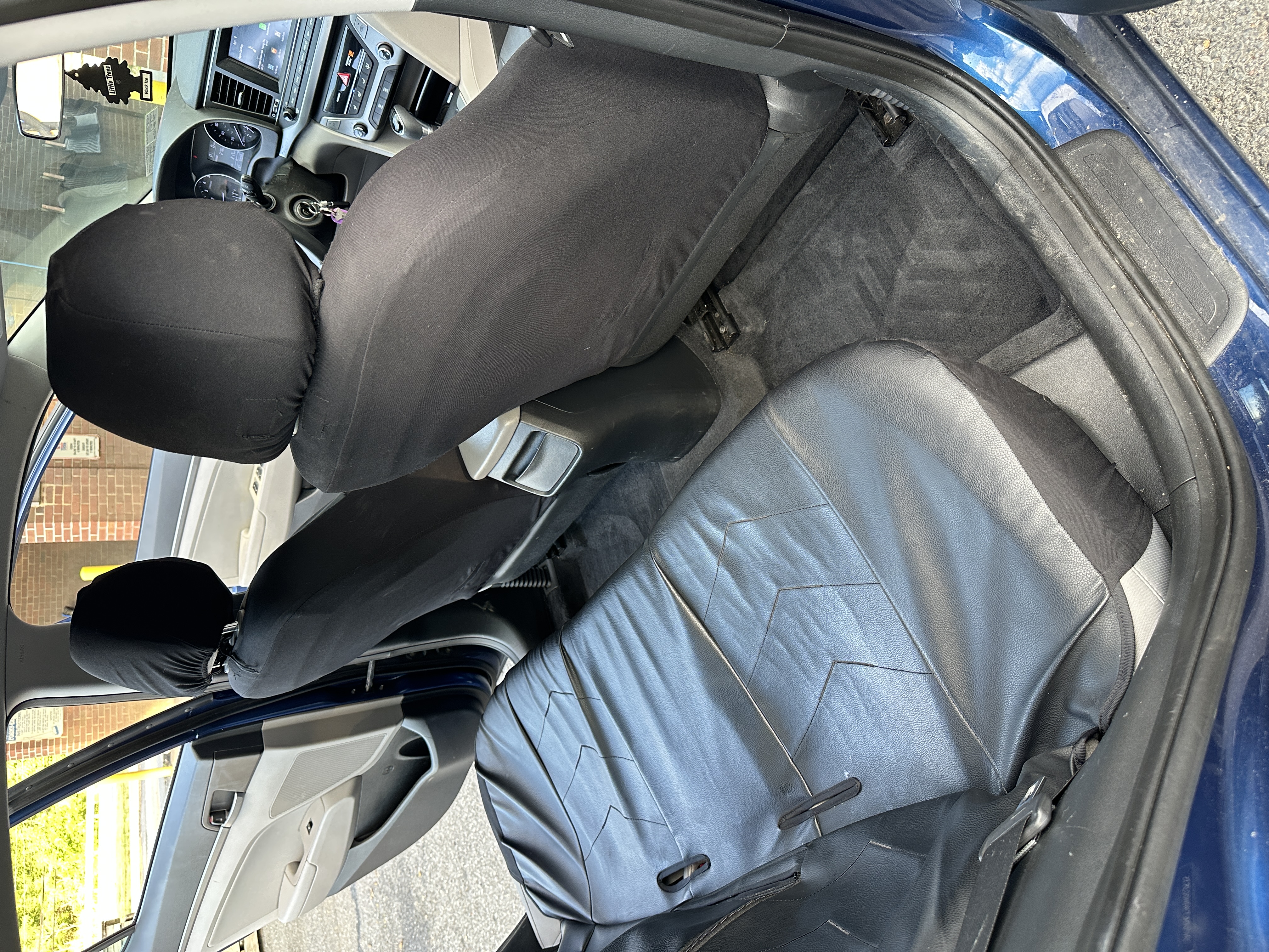 Used 2017 Hyundai Elantra SE FWD image 16