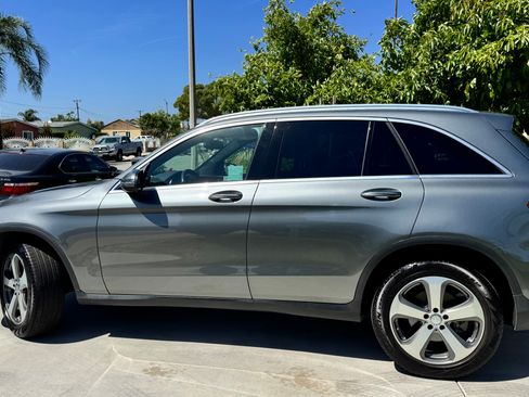 Used 2017 Mercedes-Benz GLC 300 image 10