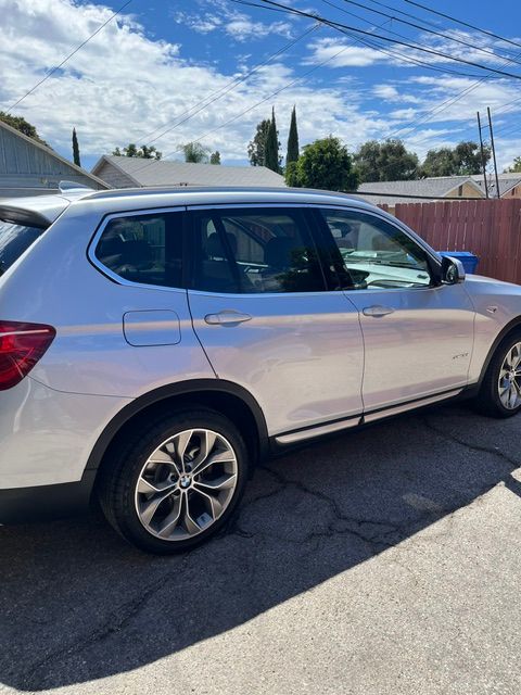 Used 2017 BMW X3 xDrive35i AWD/4WD image 1