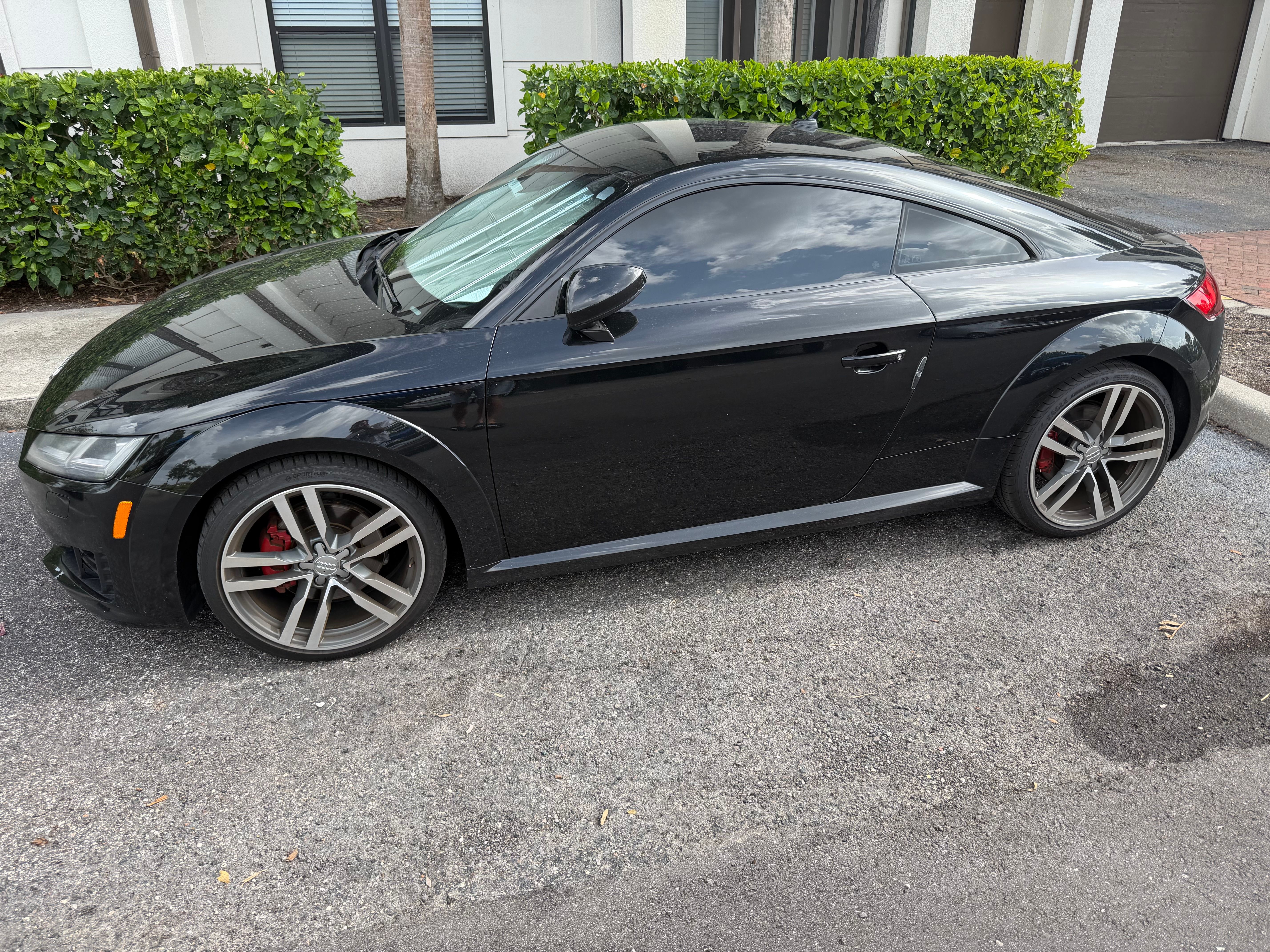 Used 2016 Audi TT 2.0T w/ Technology Package AWD/4WD image 2