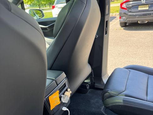Used 2018 Tesla Model X P100D AWD/4WD image 10