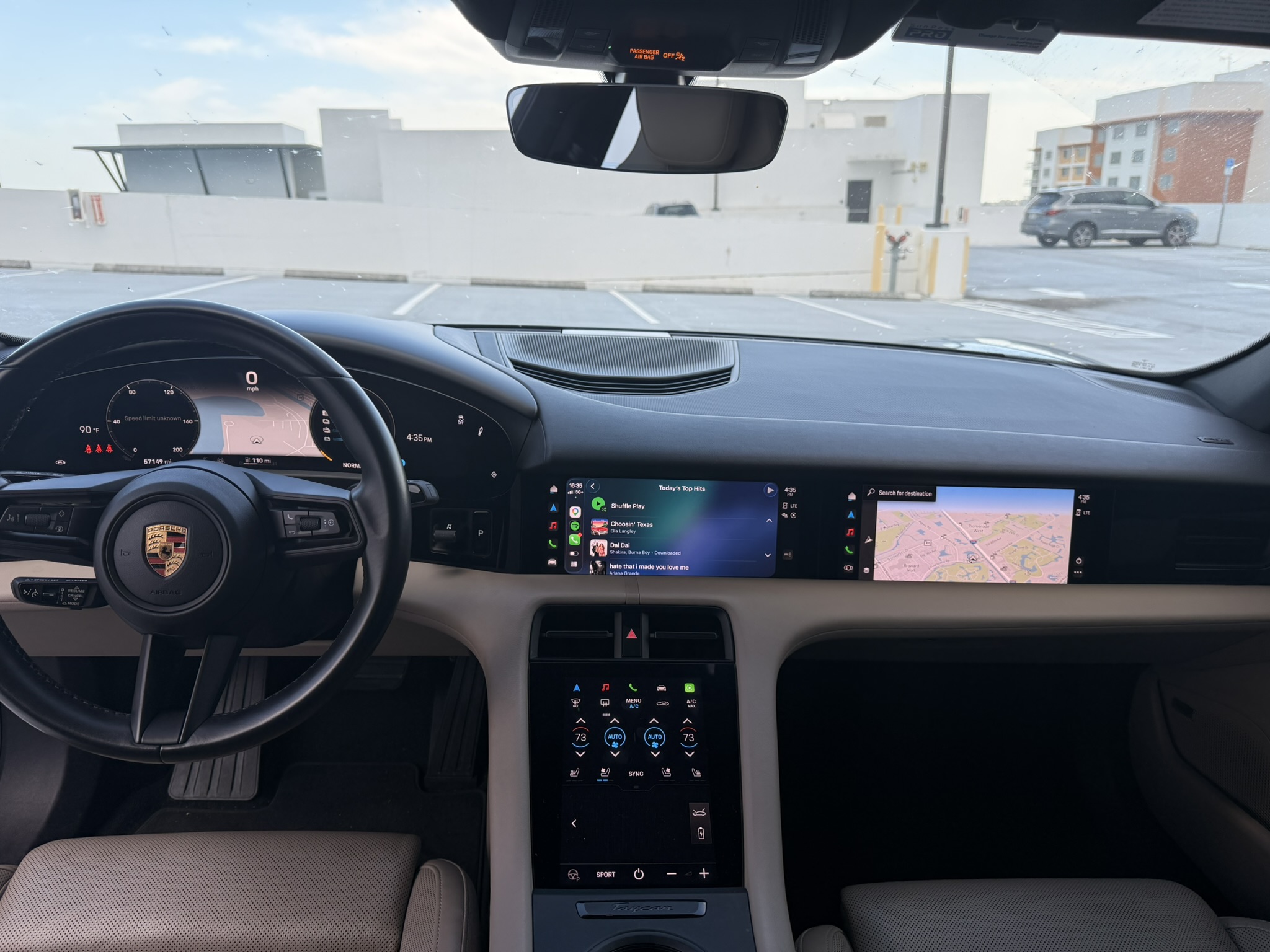 Used 2022 Porsche Taycan RWD image 15