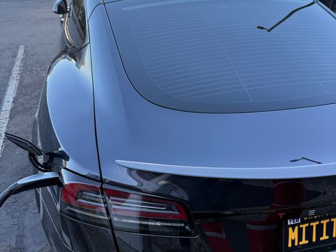 Used 2024 Tesla Model S Plaid image 9
