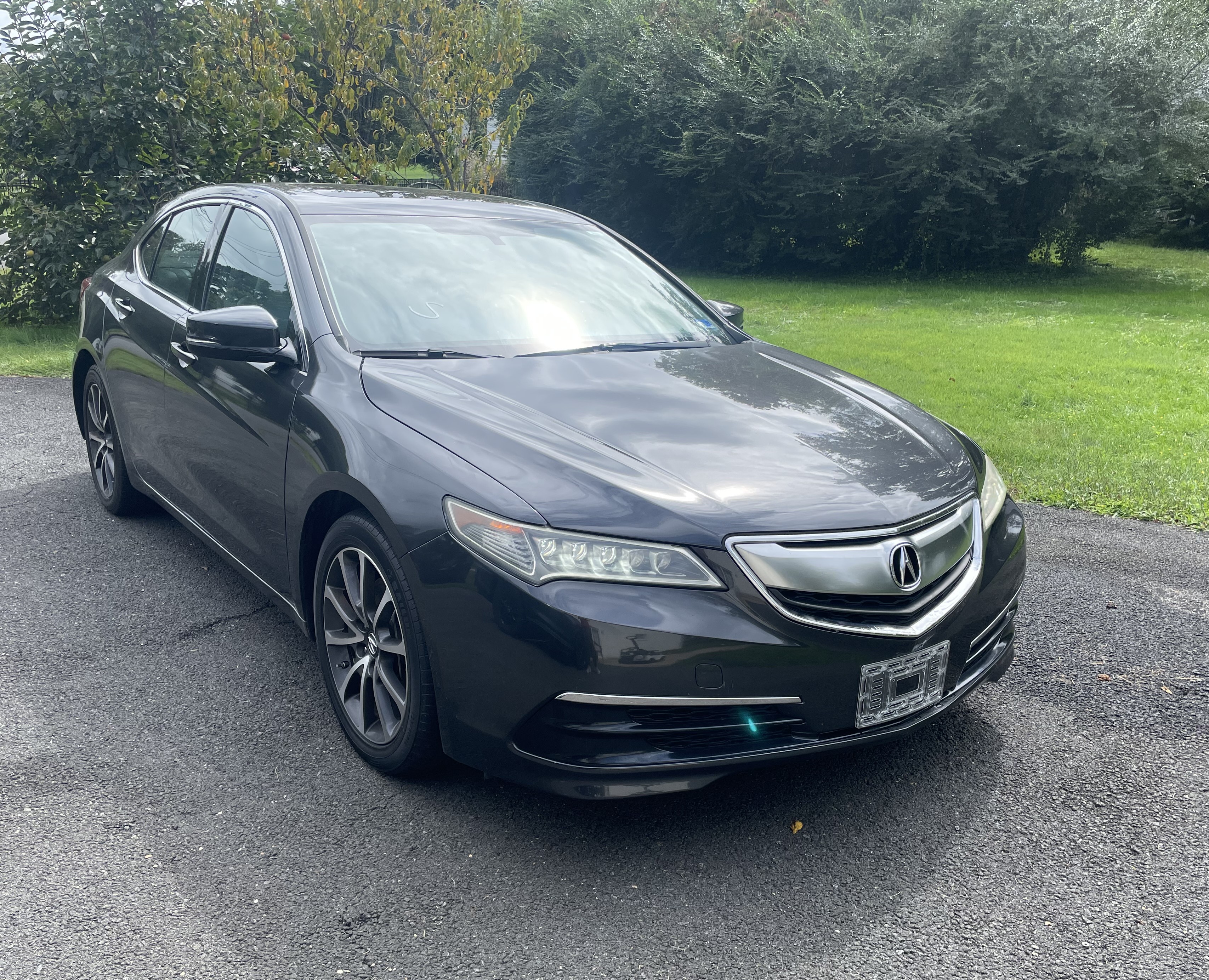 Used 2016 Acura TLX V6 FWD image 1