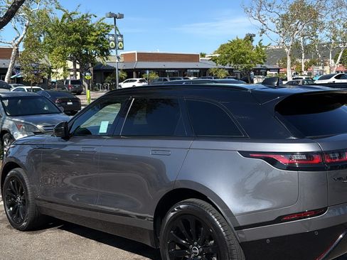Used 2019 Land Rover Range Rover Velar R-Dynamic SE image 5