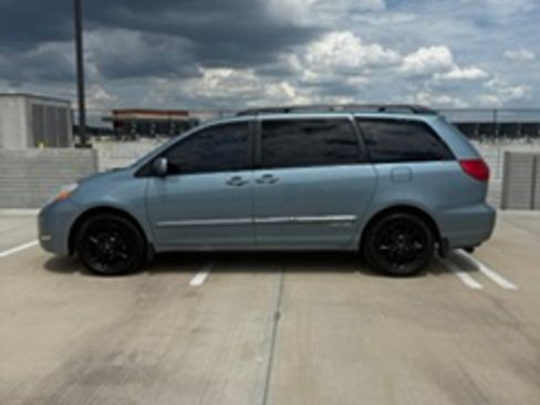 Used 2006 Toyota Sienna XLE Limited FWD image 8
