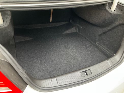 Used 2016 Buick LaCrosse Leather image 14