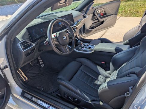 Used 2024 BMW M2 w/ Lighting Package image 16