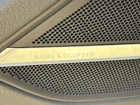 Used 2021 Audi A8 L 4.0T image 15