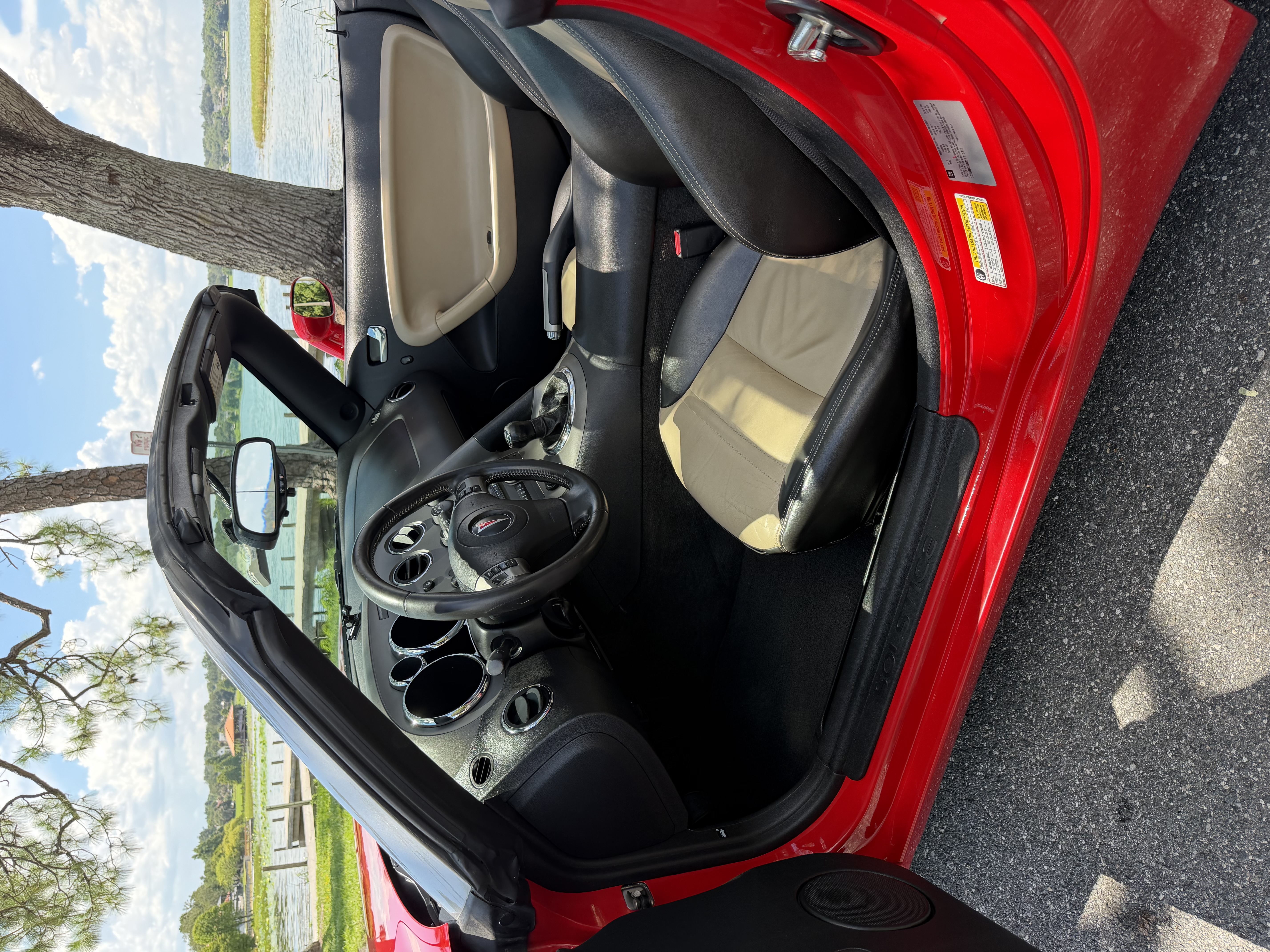 Used 2008 Pontiac Solstice Convertible w/ Premium Package RWD image 20