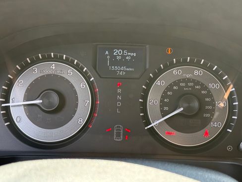 Used 2015 Honda Odyssey Touring Elite image 10