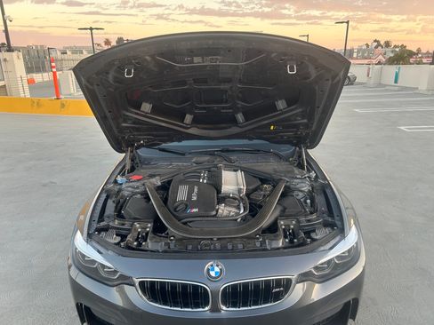 Used 2018 BMW M4 Coupe image 24