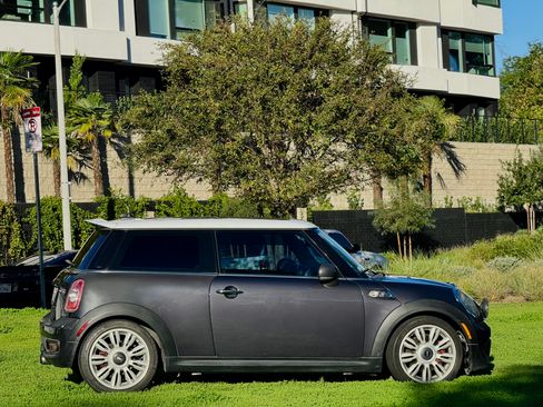 Used 2012 MINI Cooper S image 6