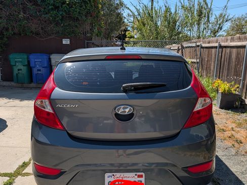 Used 2013 Hyundai Accent GS image 10