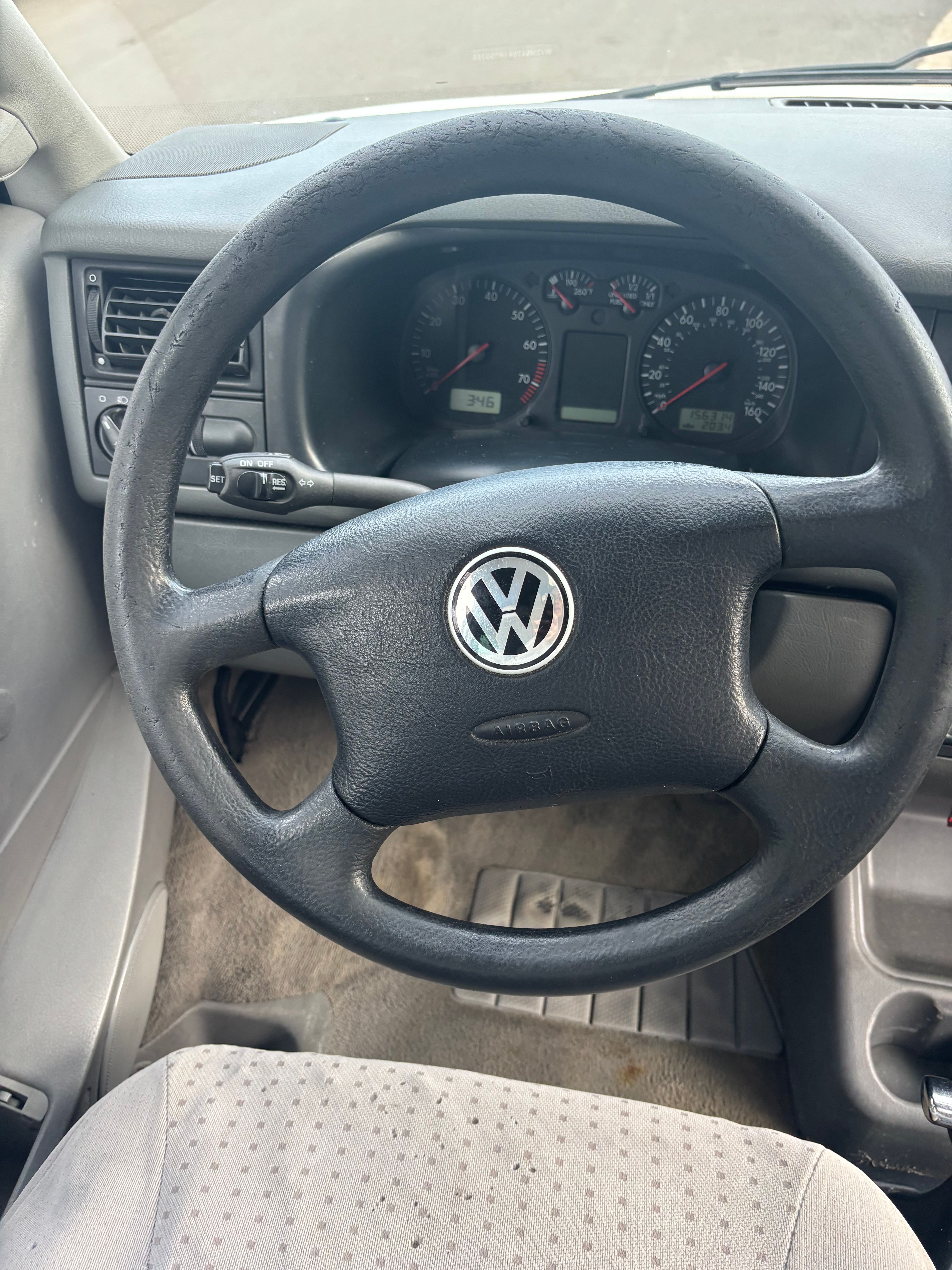Used 2001 Volkswagen Eurovan FWD image 9