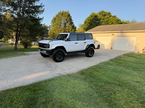 Used 2024 Ford Bronco Raptor image 6