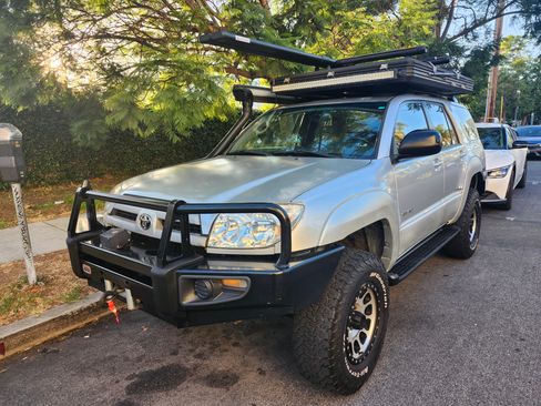 Used 2004 Toyota 4Runner Sport image 1