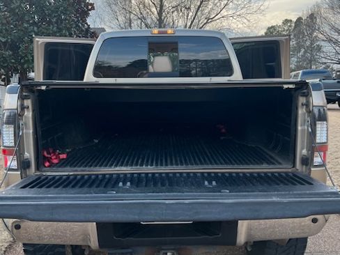 Used 2014 Ford F250 Lariat w/ Lariat Interior Package image 17