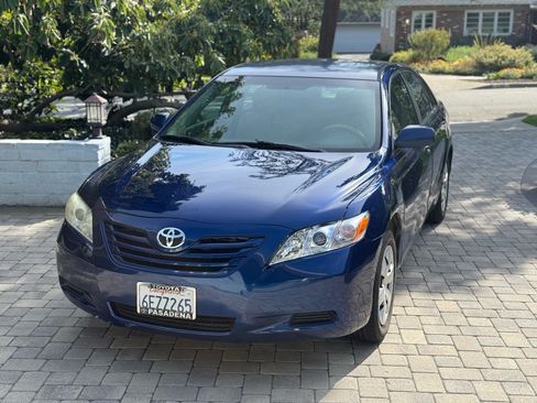 Used 2009 Toyota Camry LE image 4