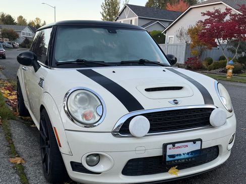 Used 2009 MINI Cooper S image 2