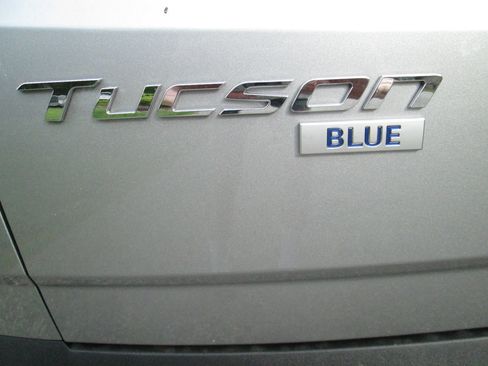 Used 2023 Hyundai Tucson Blue w/ Cargo Package image 8