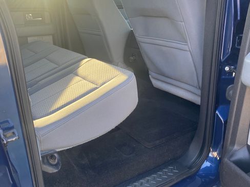 Used 2012 Ford F150 XLT w/ XLT Chrome Pkg image 11