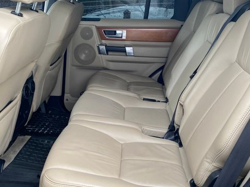 Used 2010 Land Rover LR4 HSE LUX image 8