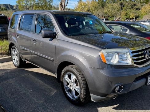 Used 2014 Honda Pilot EX-L image 2