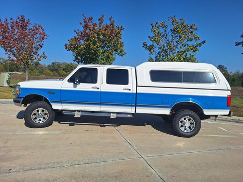 Used 1996 Ford F350 4x4 Crew Cab image 2
