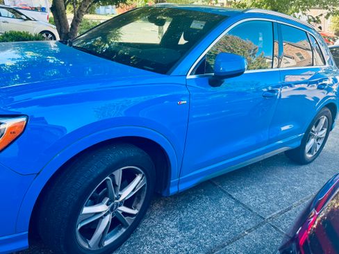 Used 2020 Audi Q3 2.0T Premium image 1