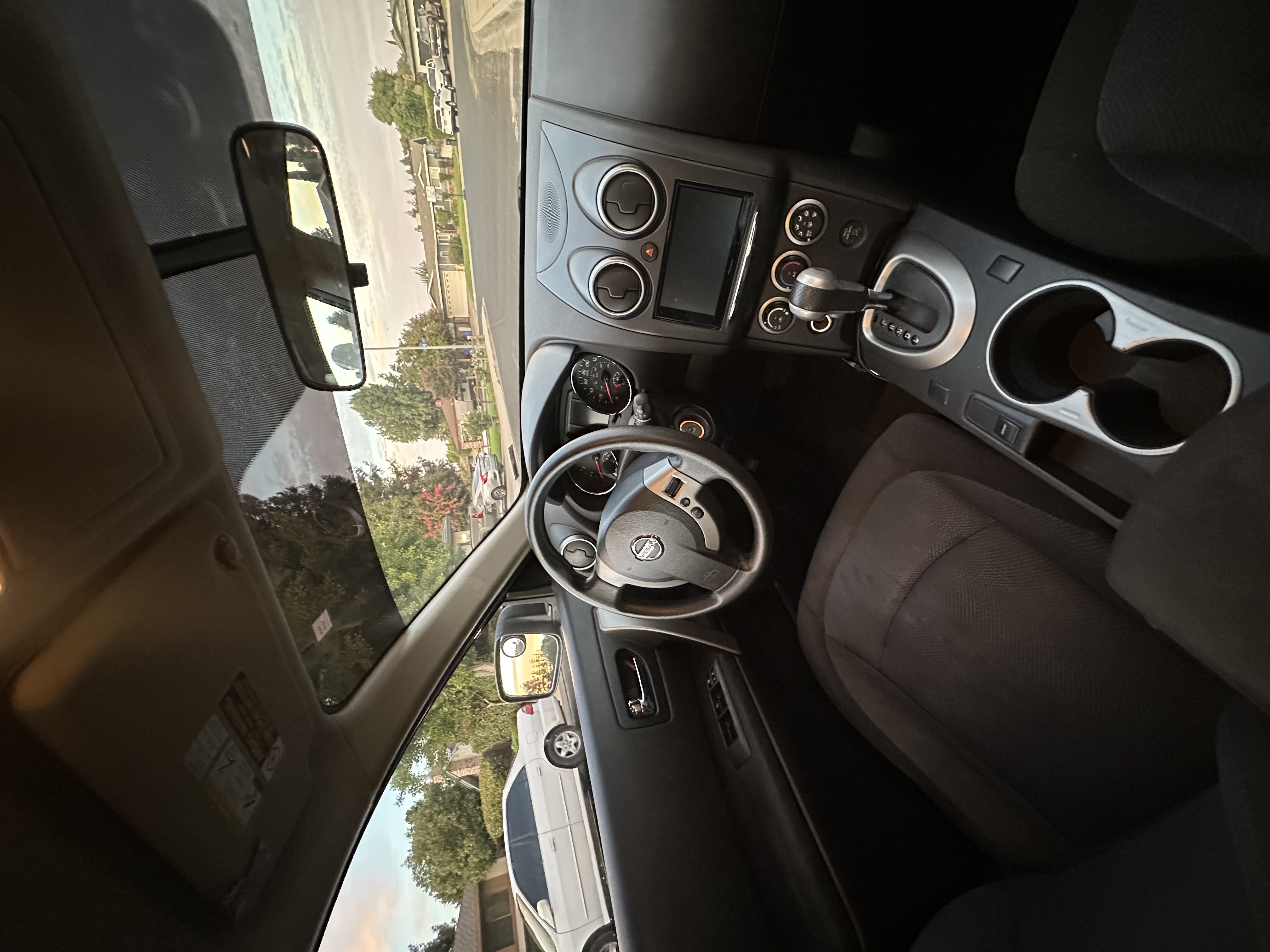Used 2012 Nissan Rogue S AWD/4WD image 10