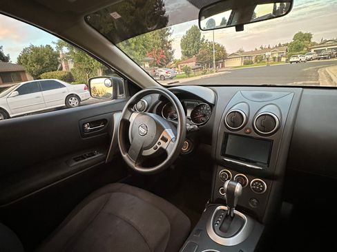 Used 2012 Nissan Rogue S AWD/4WD image 10