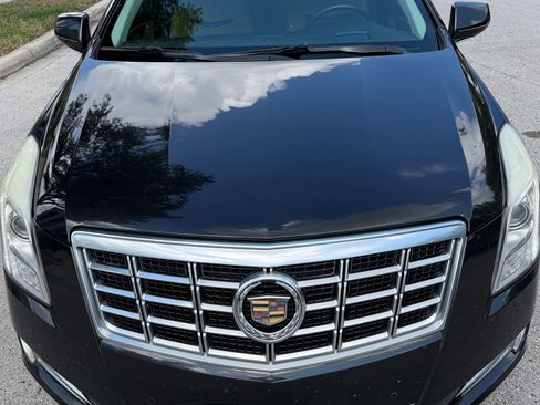 Used 2013 Cadillac XTS Premium image 5