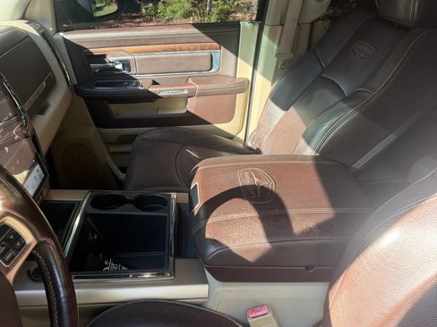 Used 2014 RAM 2500 Longhorn AWD/4WD image 12