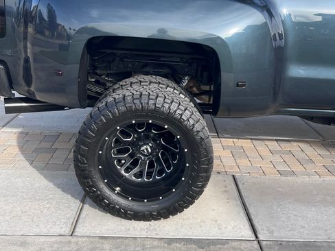 Used 2019 GMC Sierra 3500 Denali w/ Duramax Plus Package image 25