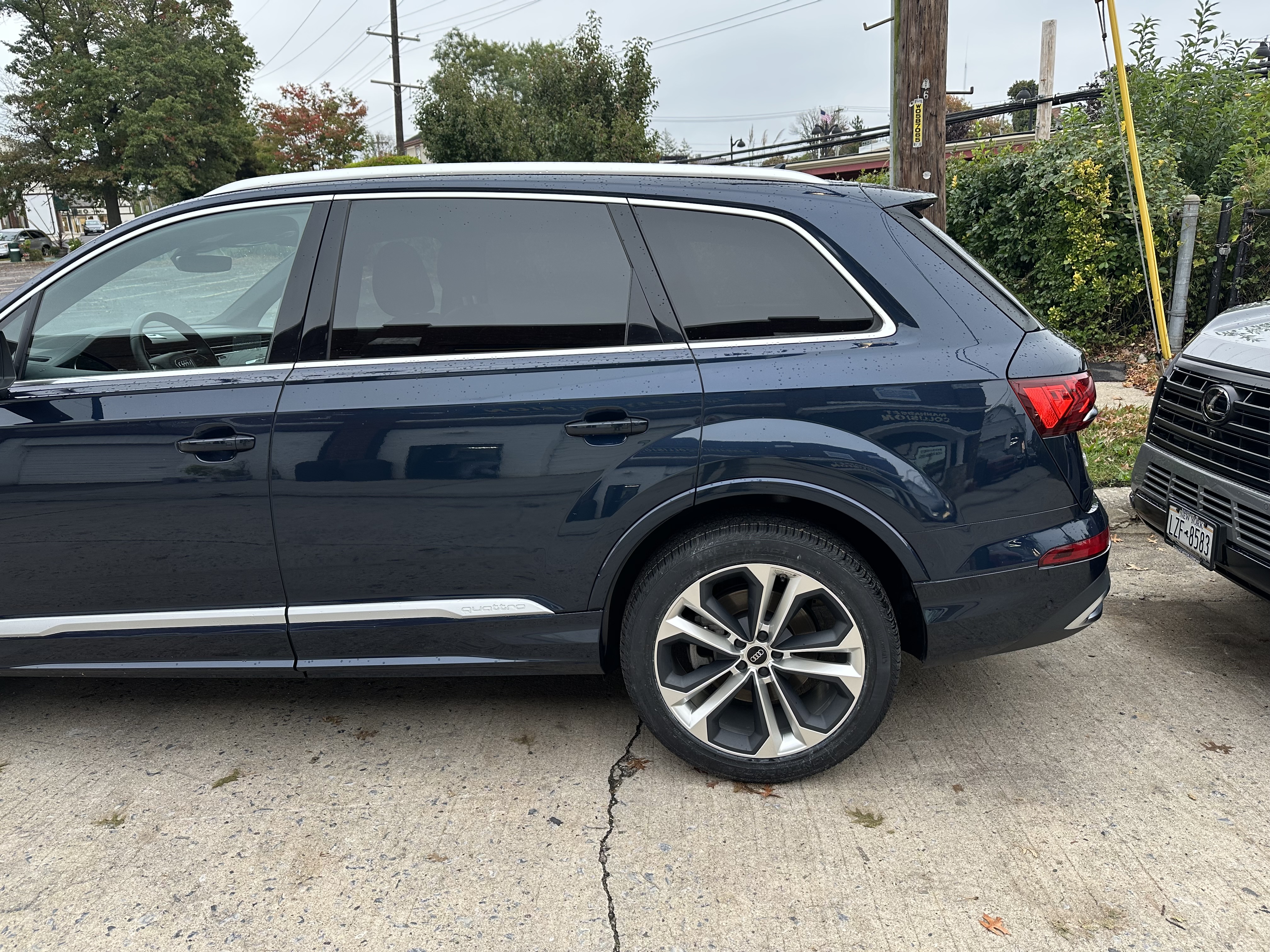 Used 2023 Audi Q7 3.0T Premium Plus AWD/4WD image 2