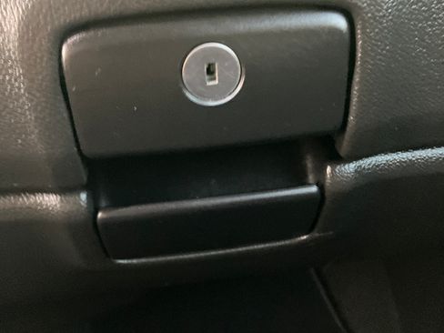 Used 2018 GMC Sierra 2500 SLE w/ HD SLE Preferred Plus Package image 18