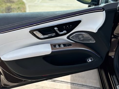 Used 2023 Mercedes-Benz EQS 580 EQS 580 4MATIC Sedan 4D image 23