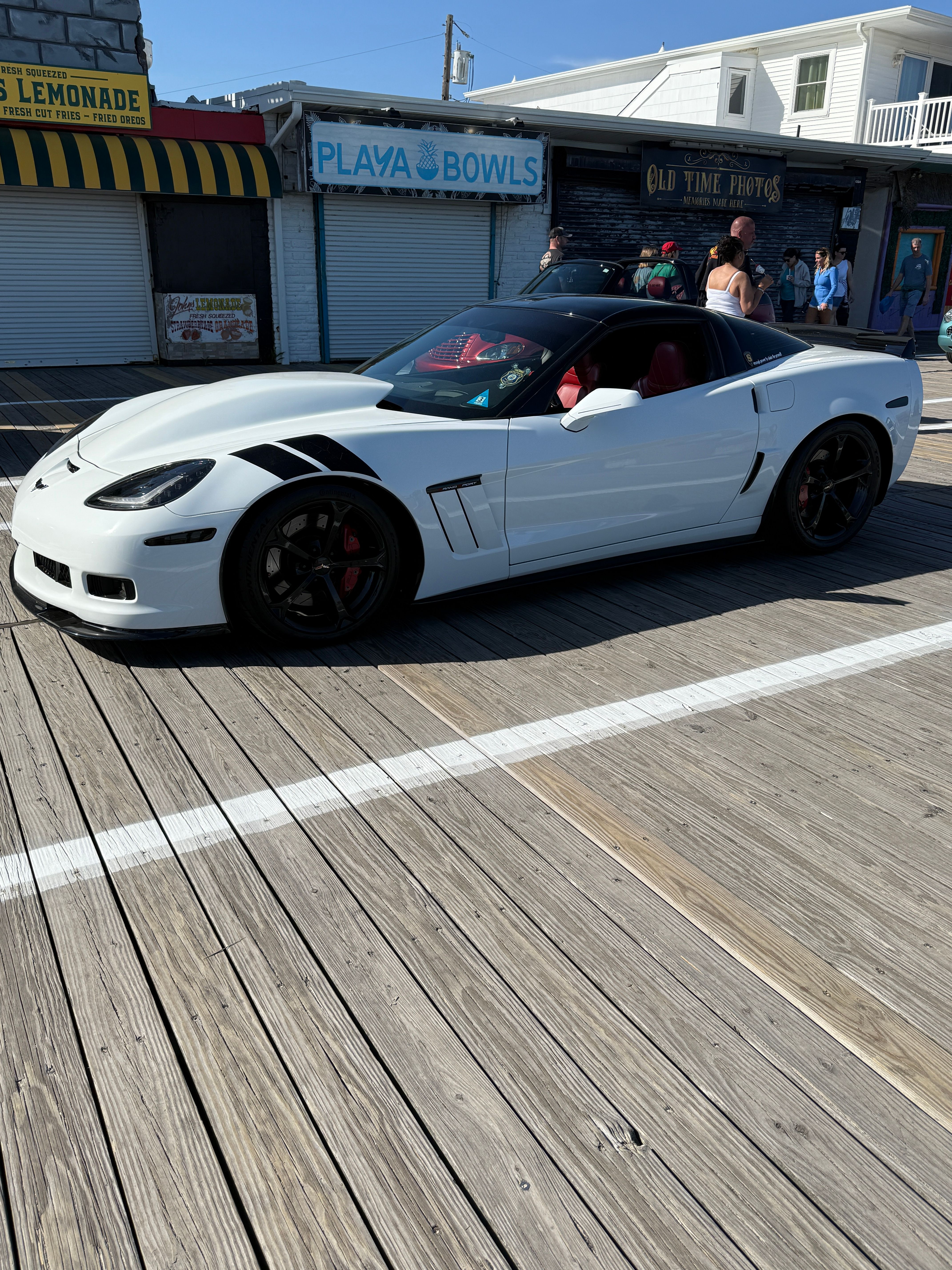 Used 2013 Chevrolet Corvette Grand Sport w/ 2LT Preferred Equipment Group RWD image 14