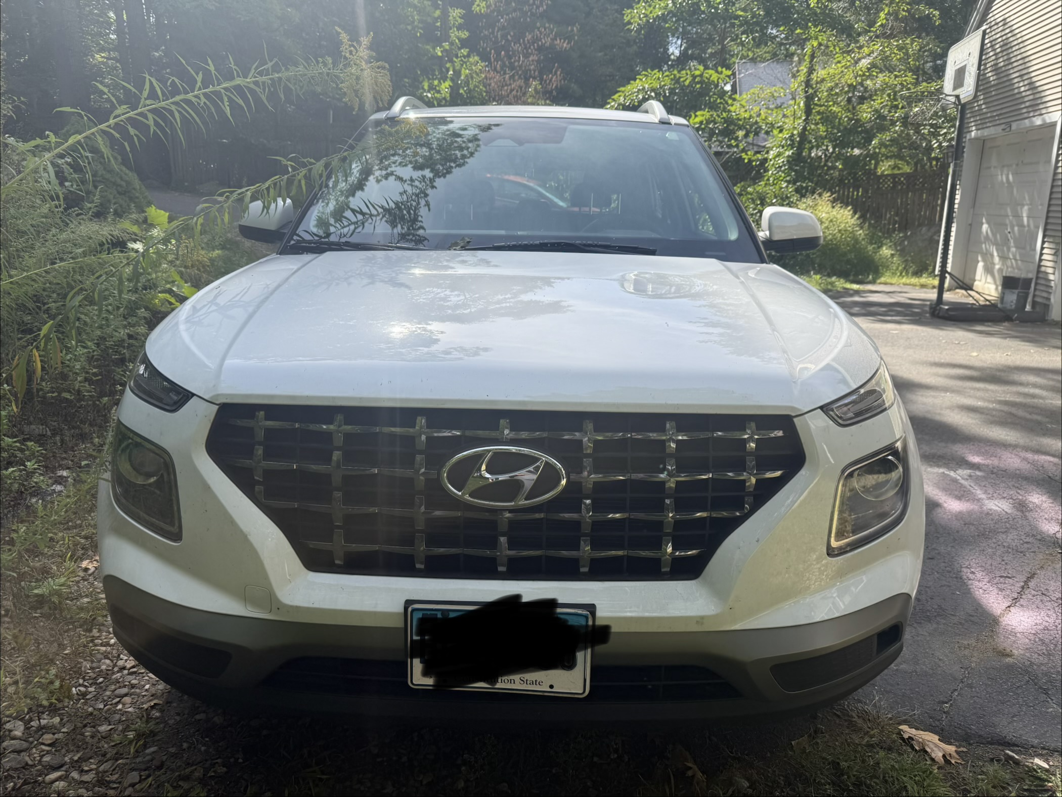 Used 2023 Hyundai Venue SEL w/ Cargo Package FWD image 1