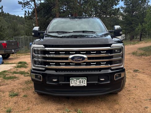 Used 2024 Ford F350 Platinum w/ FX4 Off-Road Package AWD/4WD image 6